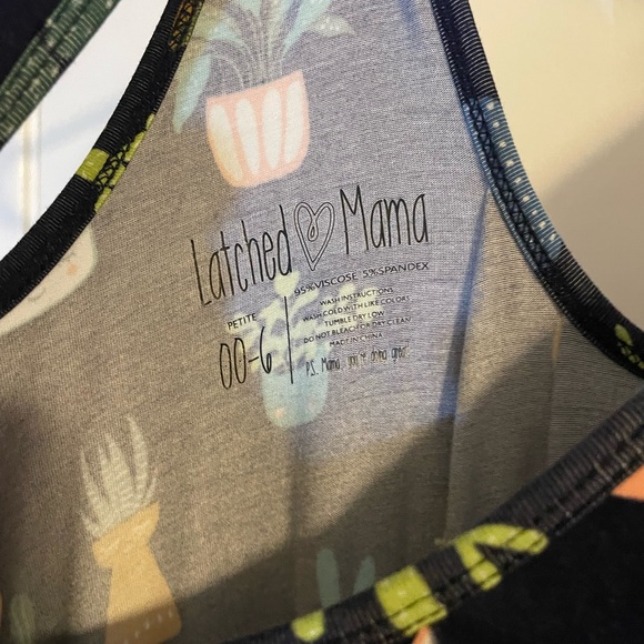 The Momper® Printed Nursing Romper- Plant Print 00-06 Petite - Picture 3 of 4